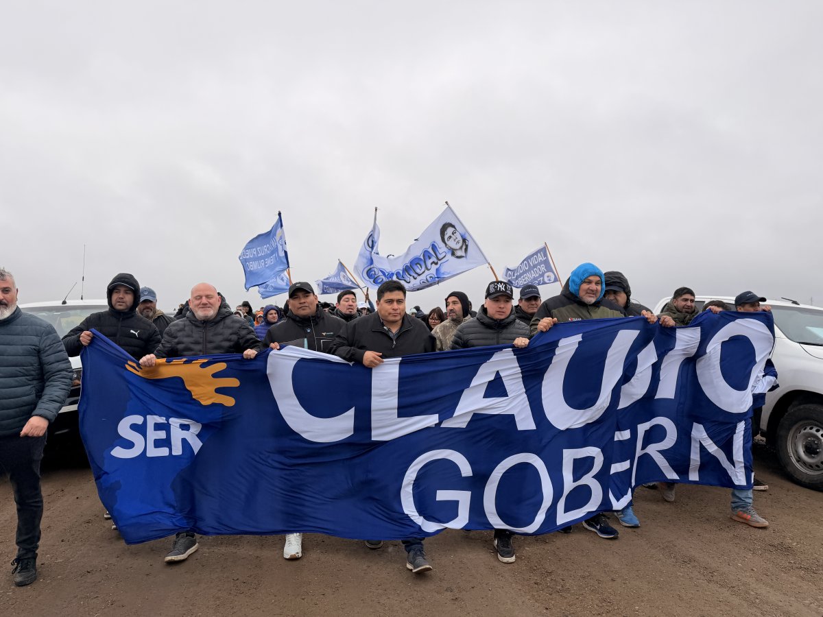Vidal supervisó el inicio de una campaña de perforación de USD 7,27 millones en el Golfo San Jorge