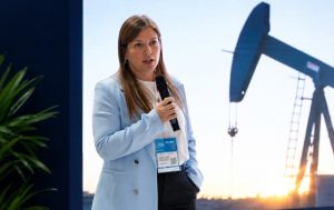 La Provincia busca inversiones para recuperar la producción y ampliar su horizonte energético
