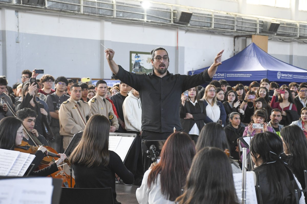 Comenzó la 3° edición de la Expo Carreras 2026 “Eligiendo mi futuro” en Río Gallegos
