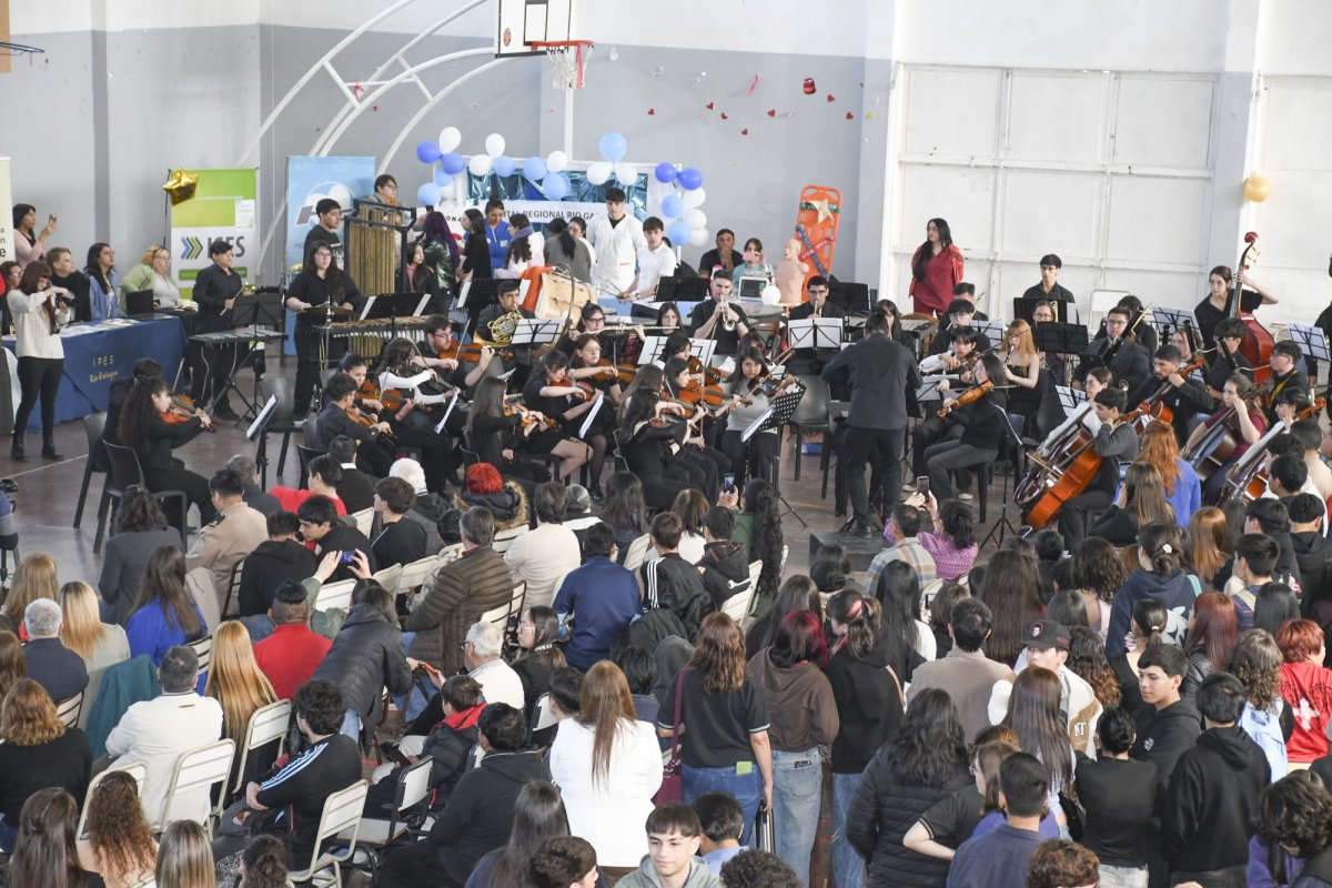 Comenzó la 3° edición de la Expo Carreras 2026 “Eligiendo mi futuro” en Río Gallegos