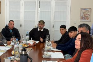Vidal se comprometió a avanzar con el edificio propio del Colegio Secundario N° 22 de Caleta Olivia