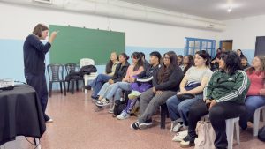 Impulsaron una jornada de trabajo sobre evaluación y estrategias pedagógicas en el IPES de Caleta Olivia