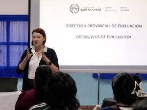Impulsaron una jornada de trabajo sobre evaluación y estrategias pedagógicas en el IPES de Caleta Olivia