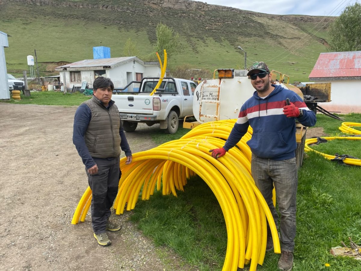 La Provincia concretó una nueva entrega de invernaderos sustentables en la Cuenca Carbonífera
