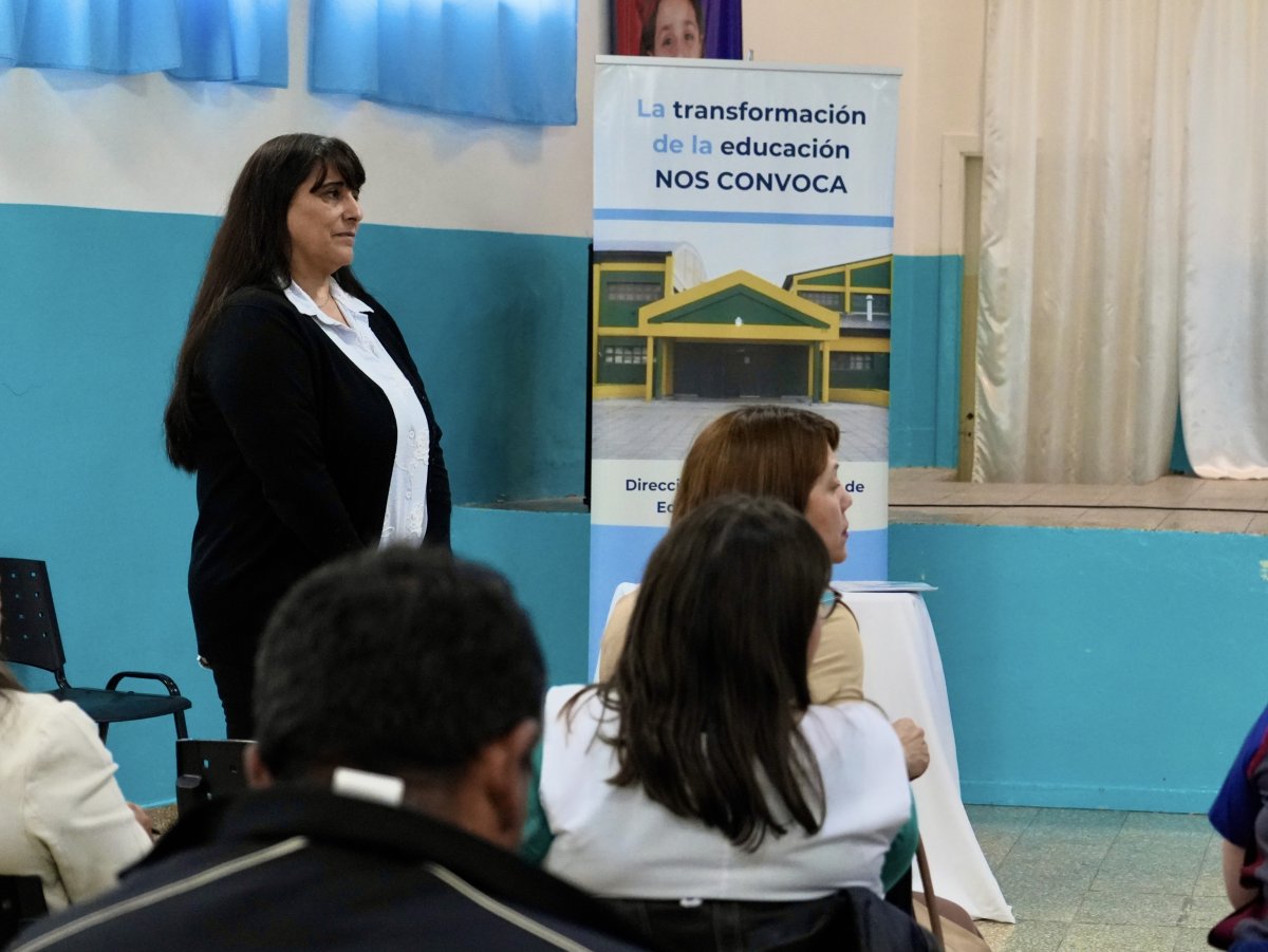 Analizaron resultados de Lengua y Matemática de 6º grado (2025) y 2º grado (2026) para fortalecer la planificación pedagógica.