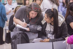 Organizaciones sociales y emprendedores fortalecen sus capacidades en Santa Cruz
