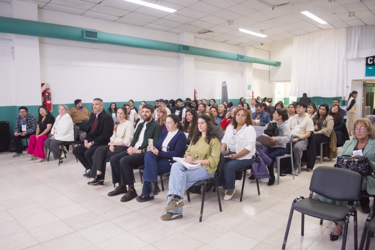 Organizaciones sociales y emprendedores fortalecen sus capacidades en Santa Cruz