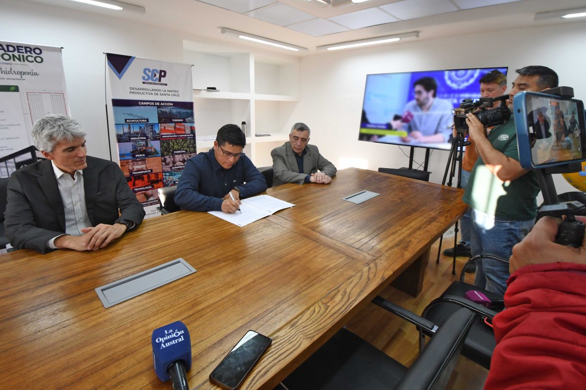 Vidal: “Las inversiones no llegan solas, hay que ir a buscarlas”