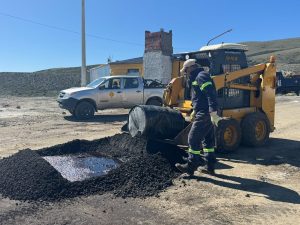 Vialidad realizó trabajos de mantenimiento en Puente – Ruta Provincial Nº 21 y bacheo en la Ruta Provincial Nº 11 