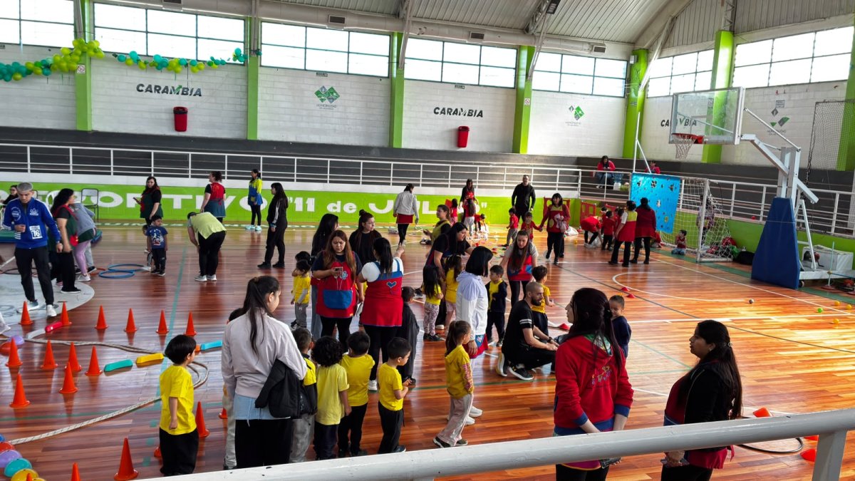 Los Jardines de Infantes de Las Heras vivieron una jornada recreativa y deportiva