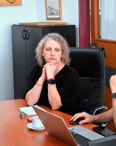 Salud llevó adelante una mesa de trabajo para mejorar la atención en el Hospital de Caleta Olivia