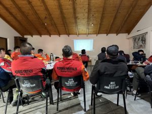Gobernador Gregores: finalizó el curso para Jefes de Cuadrilla de Incendios Forestales