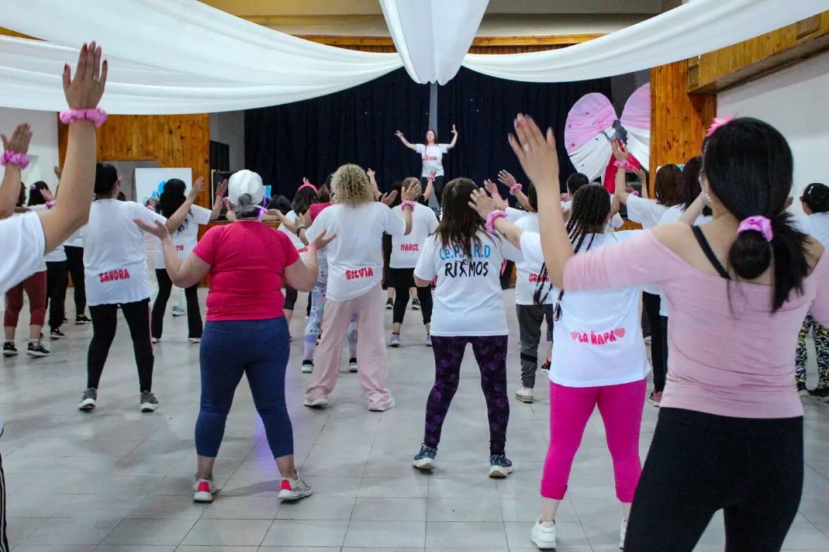 Jornada fitness en el CIC Nuestra Señora del Carmen de Río Gallegos.