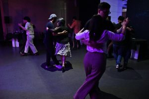 Las voces del tango santacruceño fueron protagonistas de una noche cargada de emoción 