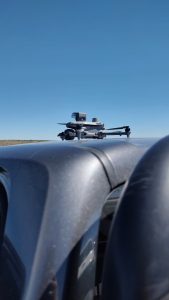 Santa Cruz prueba el uso de drones para facilitar el encierre de guanacos