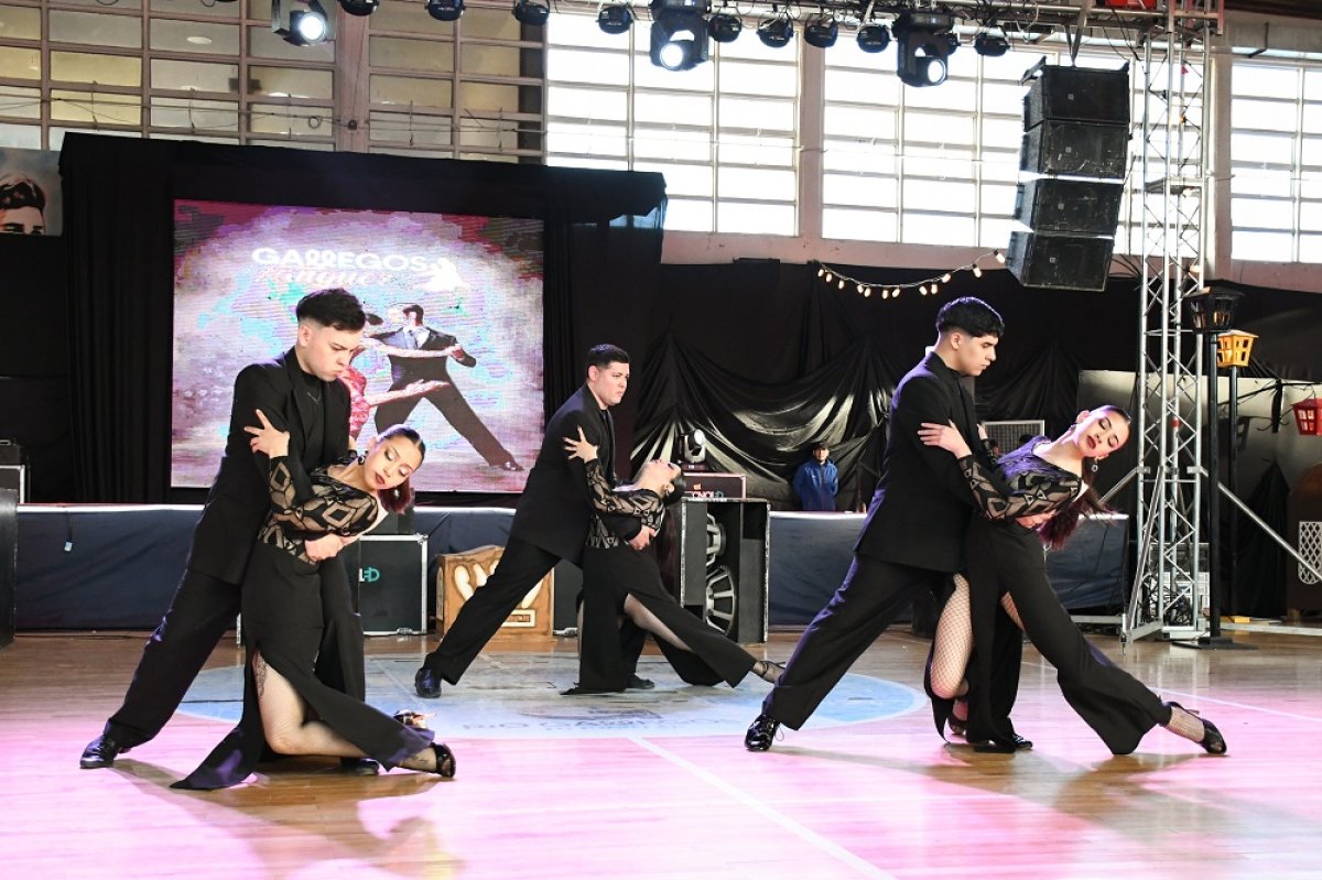 La Escuela Provincial de Danzas obtuvo una cosecha histórica de reconocimientos en certamen de Tango