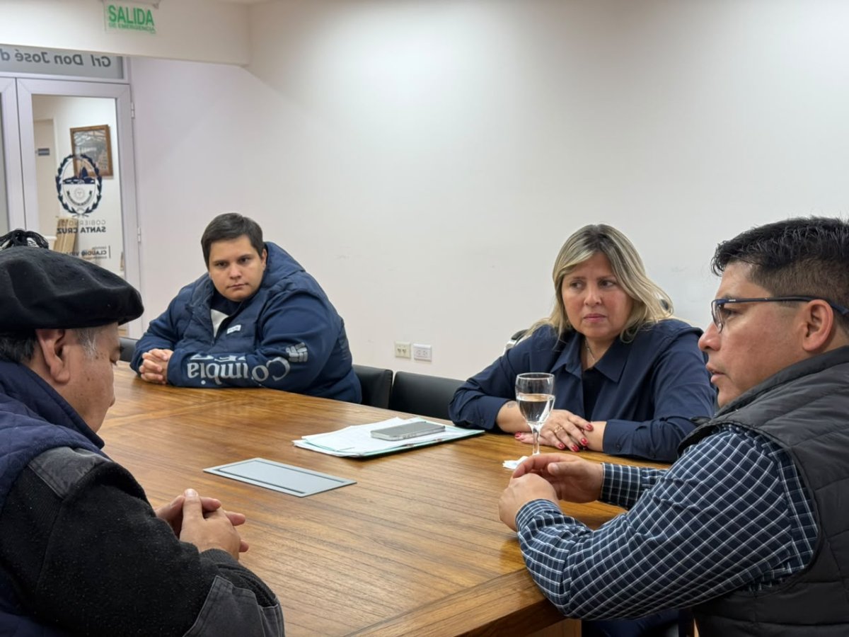 Claudio Vidal lleva las jineteadas santacruceñas a la pantalla de Canal 9