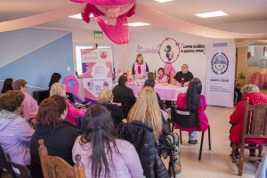 Jornada de concientización sobre el cáncer de mama en Recuerdos Compartidos