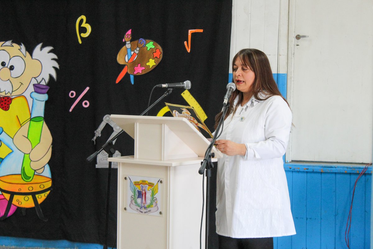 La XVI Feria de Ciencias del Colegio Santa Bárbara reunió a la comunidad de Río Turbio