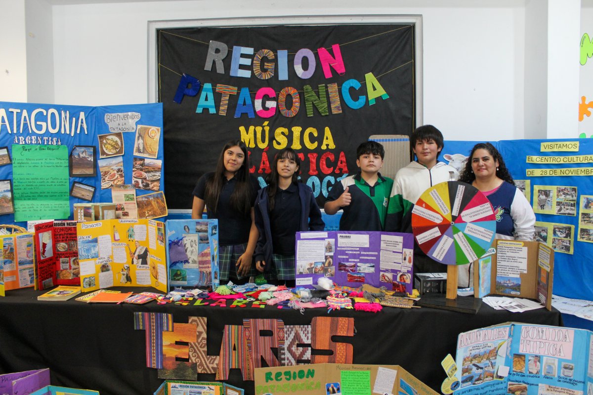 La XVI Feria de Ciencias del Colegio Santa Bárbara reunió a la comunidad de Río Turbio