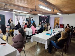 Santa Cruz fortalece las acciones de concientización y acompañamiento comunitario por Octubre Rosa