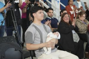 Gabriel uno de los primeros bebés que tiene su partida de nacimiento digital