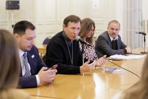 Santa Cruz participó de una reunión nacional para coordinar los preparativos de la llegada del Papa a la Argentina