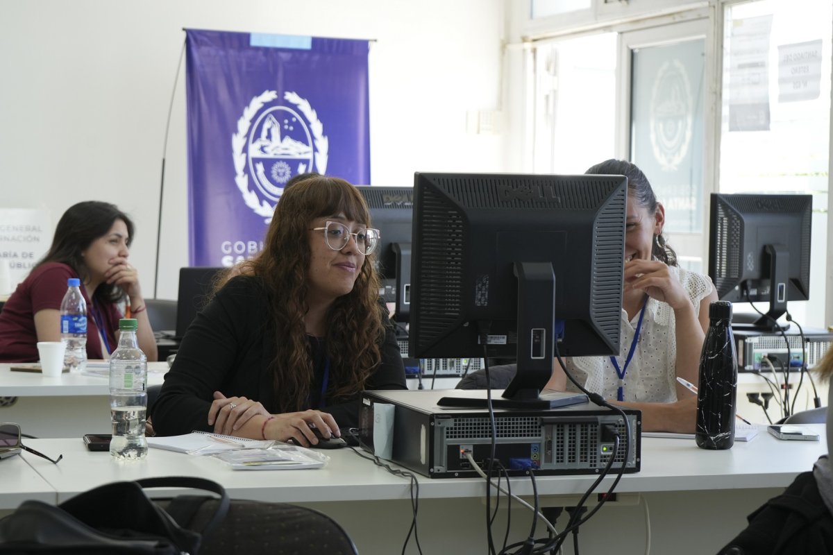 Provincia capacita a trabajadores del Registro Civil para implementar el sistema electrónico de nacimientos