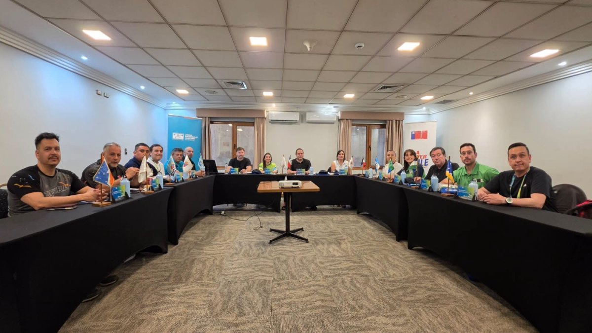 Araucanía: Santa Cruz participó de la reunión del Comité Ejecutivo en Valdivia