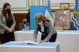 Alicia puso en funciones al nuevo Ministro de Salud y Ambiente