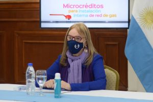 Alicia presentó el programa de microcréditos “Calor de Hogar”