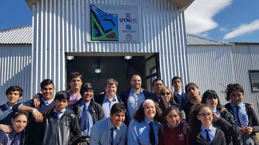 Velázquez: “Con la inauguración de los talleres de la EIPE ponemos en valor la relación educación, producción y trabajo”