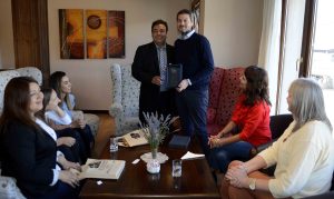 El Gobierno de Santa Cruz recibe al ministro Lammens en su primera visita oficial