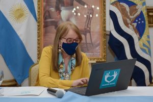 Alicia firmó un convenio de colaboración entre los tres poderes y el Tribunal de Cuentas