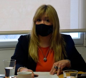 Seguridad trabaja con el Poder Judicial en la implementación de los dispositivos duales