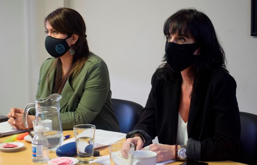 Seguridad trabaja con el Poder Judicial en la implementación de los dispositivos duales