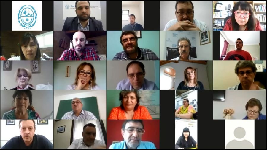 Educación y SPSE firmaron convenio de cooperación mutua