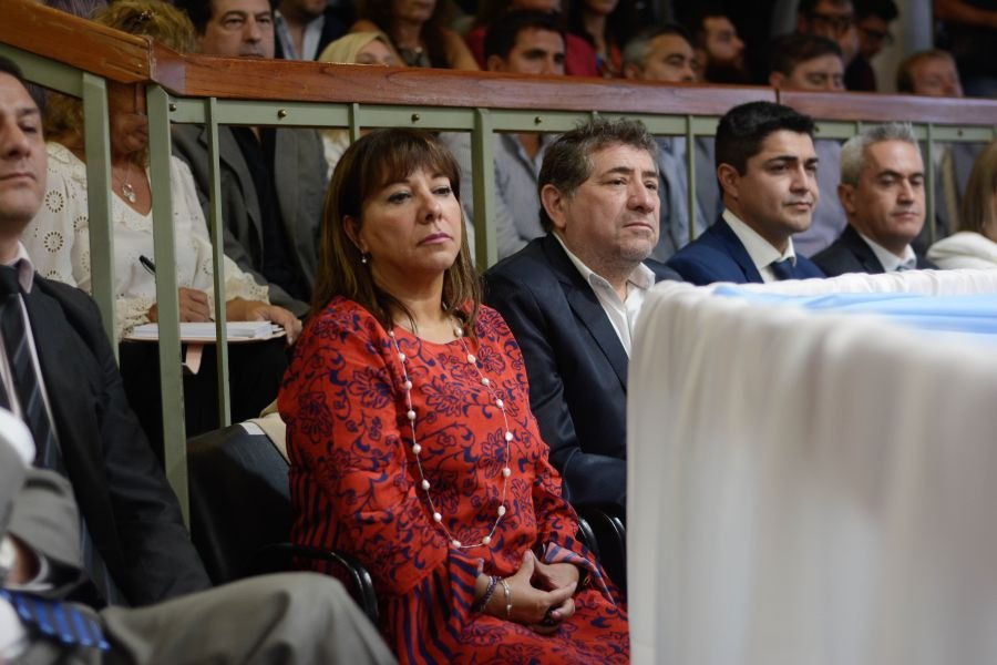Velázquez destacó el compromiso con la educación en el discurso de Alicia