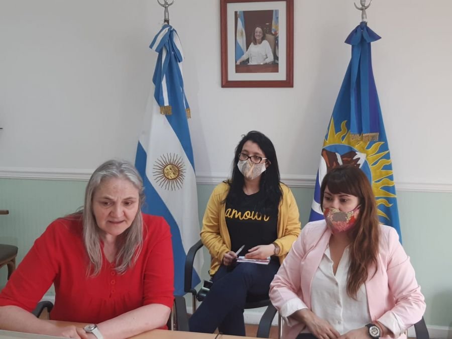 Coordinan con localidades de toda la provincia la segunda etapa de entrega de tarjetas AlimentAR