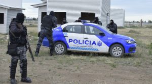 Personal policial realizó ejercicio operativo en Río Gallegos