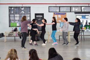 ATV: Exitoso taller de teatro y danzas urbanas