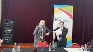 Fuerte inversión social para fortalecer a familias y al deporte en Puerto Santa Cruz