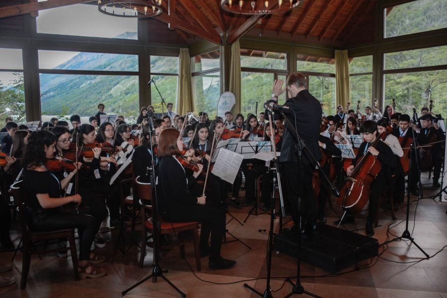 Se estrena por Canal 9 el documental “Glaciares en Concierto”