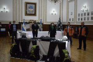 De La Torre: “Con la entrega de equipamiento seguimos potenciando las áreas de seguridad”