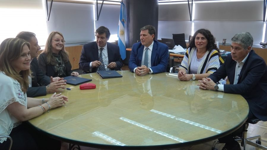 Alicia se reunió con el ministro de Trabajo de la Nación