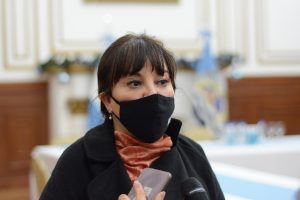 Velázquez: “Esta iniciativa implica avanzar en políticas educativas para que los estudiantes se relacionen activamente al desarrollo de la provincia”