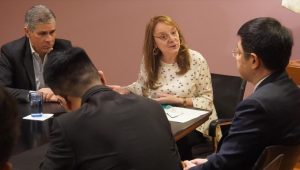 Reunión de cooperación entre el gobierno provincial y la Embajada China