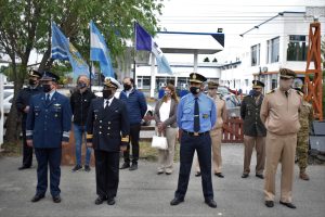De La Torre: “El compromiso que asumieron las fuerzas de seguridad ante el COVID-19 es un orgullo para todos”