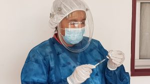 En Caleta Olivia también se vacunó a personal médico del Hospital Zonal