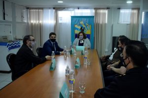 Se entregaron equipos de telefonía móvil a la Policía de Santa Cruz